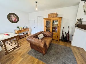 Photo 4- click for photo gallery